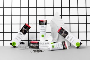 Избелваща Реминерализираща паста Nordics Ultra White , 